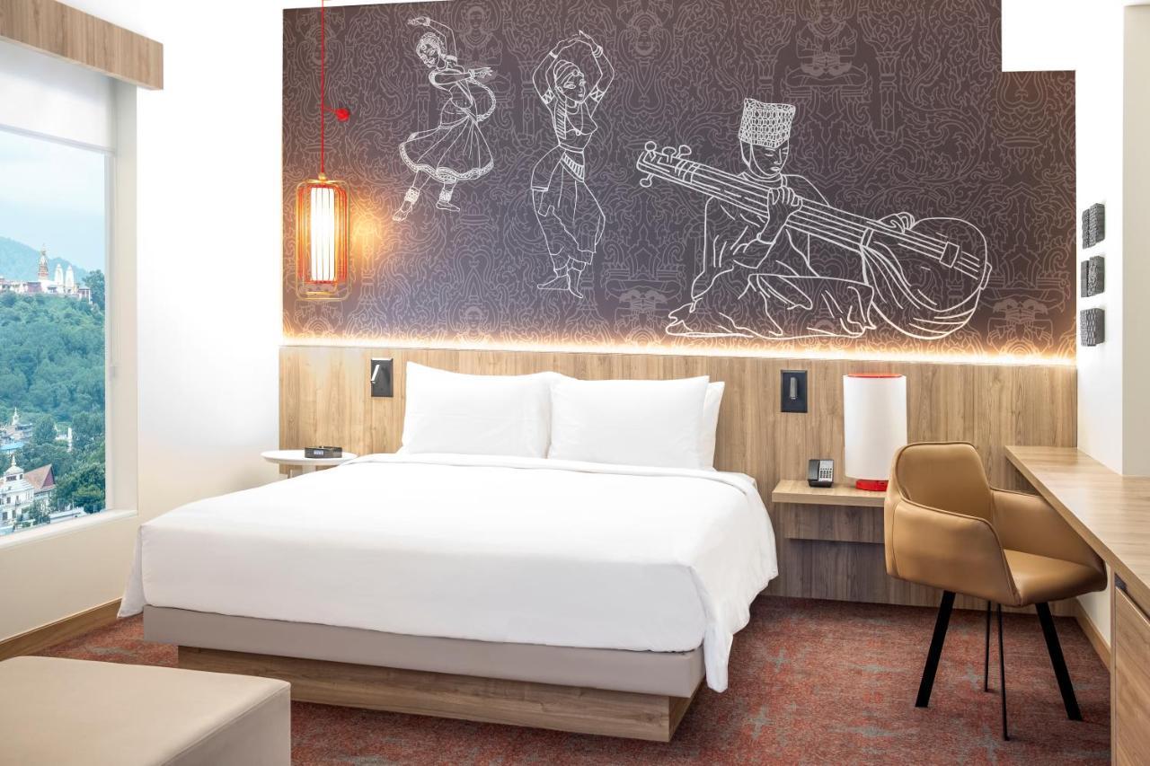 Hyatt Centric Soalteemode Kathmandu Otel Dış mekan fotoğraf