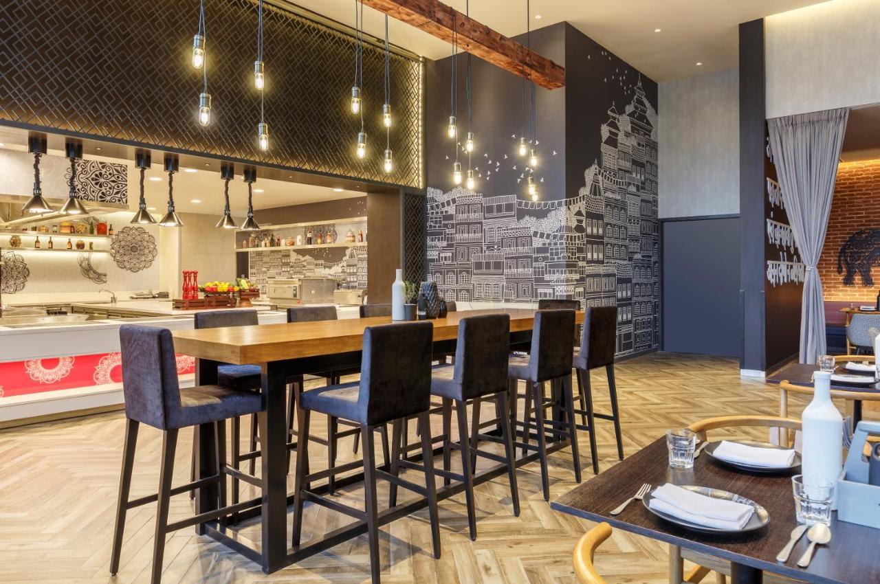 Hyatt Centric Soalteemode Kathmandu Otel Dış mekan fotoğraf