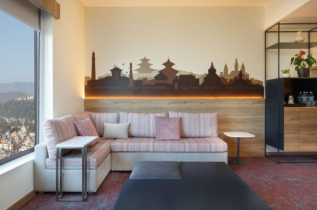 Hyatt Centric Soalteemode Kathmandu Otel Oda fotoğraf